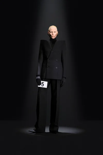 Look 5